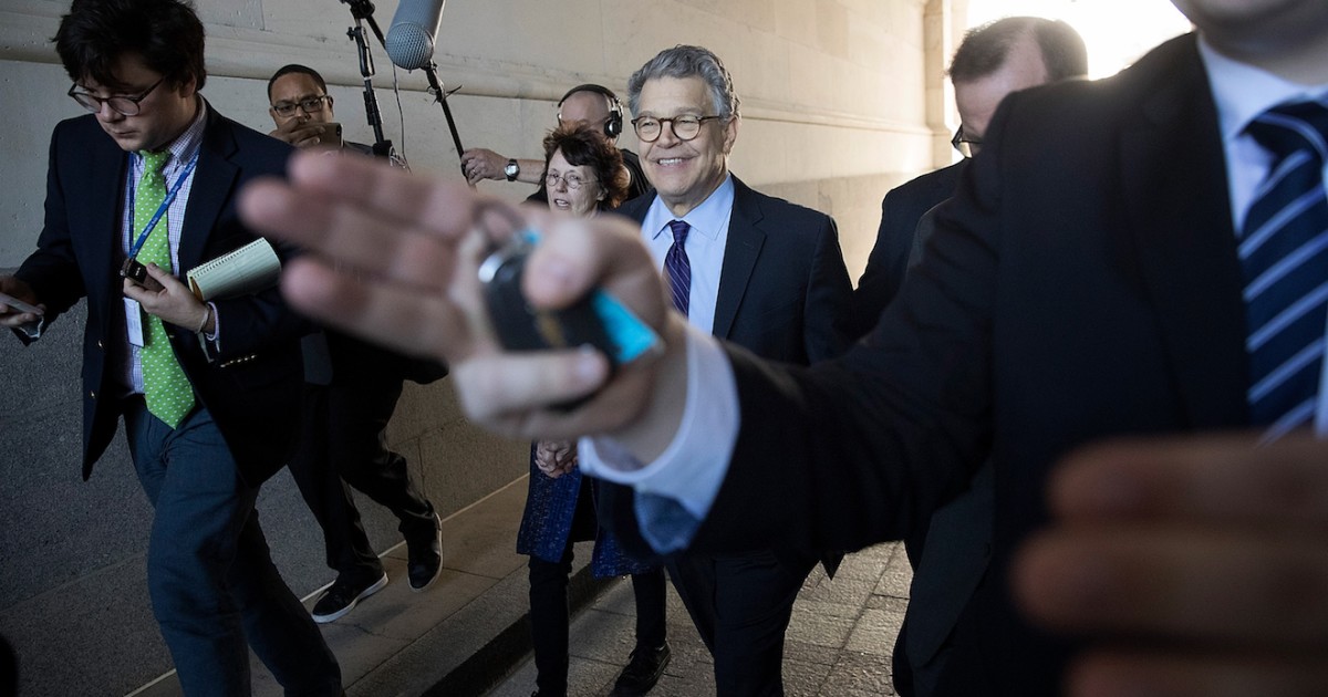 Three Graphs That Explain Why Democrats Are Favored to Keep Al Franken's Seat