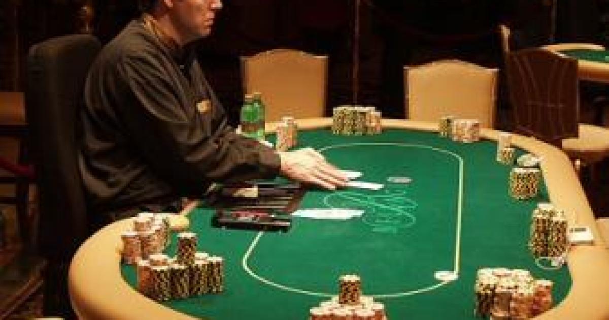 Does Anyone in the Democratic Party Know How to Play Poker?