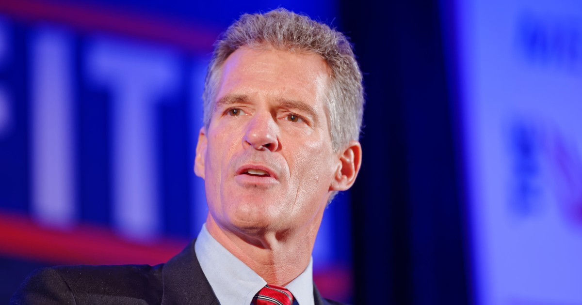Iraq War Supporter Scott Brown Won't Denounce Trump's Claim Bush Lied About WMD