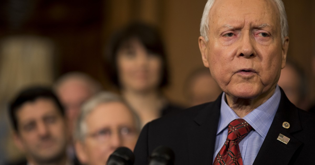 Hatch Retirement Opens the Door for Mitt Romney in Utah